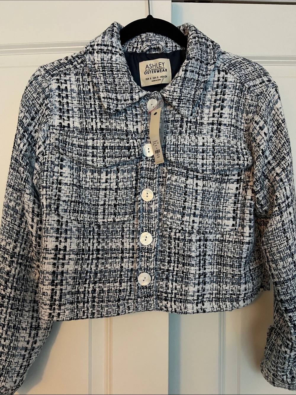 NWT Blue and White Bouclé Button Crop Jacket